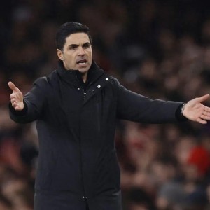 足球新闻-七战功成！阿森纳用冠军级厚度攻克蓝黑军团，剑指双线王座荣耀