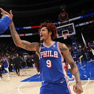 常规时间遭关键误判，乌布雷赛后秀中文：兄弟萌，正义必胜